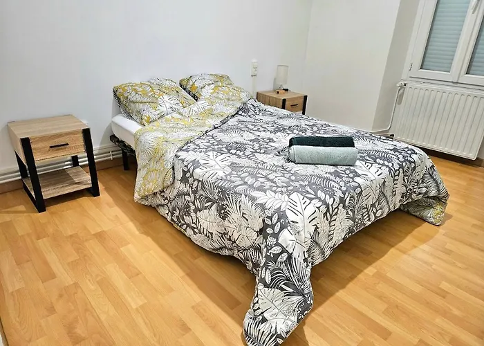 L'allée Du Bon Endroit - Logis 12 Personnes *